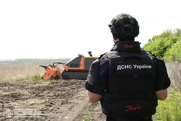 На Запорожье во время разминирования россияне ранили двух саперов ГСЧС