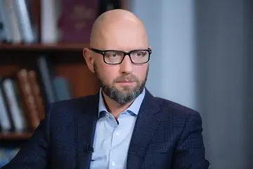 У вас есть доступ: Яценюк в интервью Лоре Лумер призвал Трампа предоставить новый пакет помощи