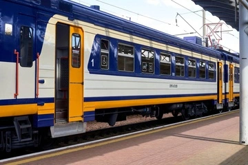Після обстрілу на Київщині затримуються приміські поїзди: що відомо