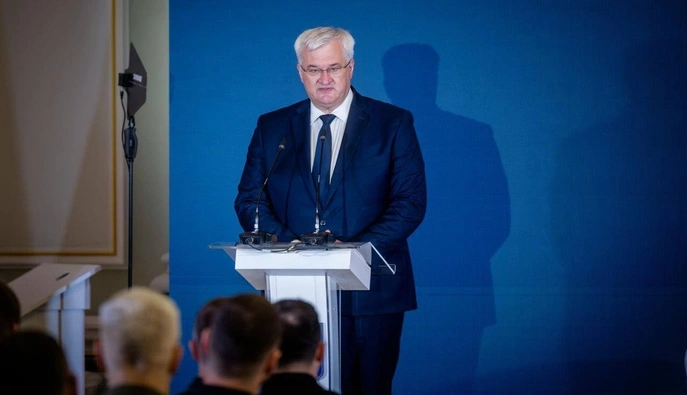 Блокада морского коридора: Украина договаривается об альтернативном экспорте — Сибига
