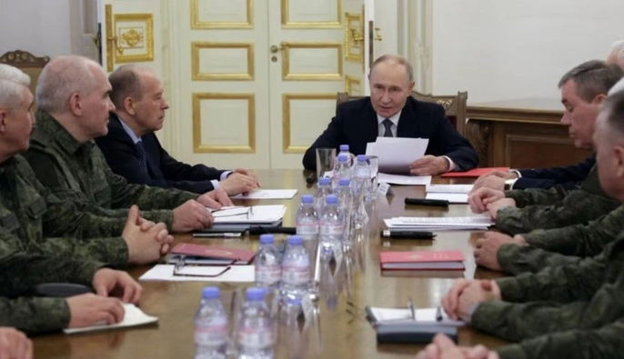 СМИ: Путин осуществил перестановки в руководстве армейских группировок России — что известно