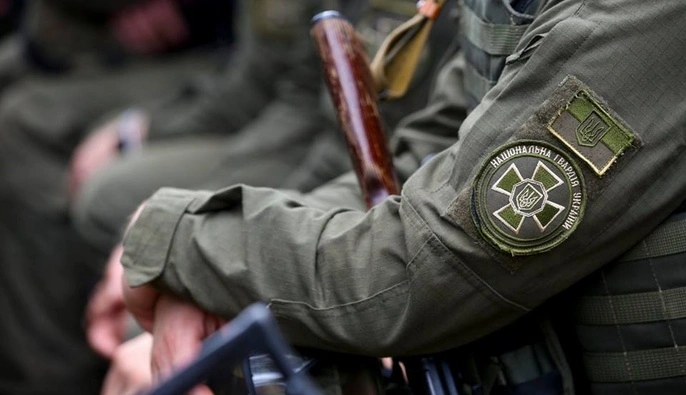 Хабар в $11 000 за вплив на рішення медкомісії: офіцер Нацгвардії піде під суд