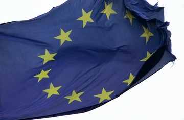 Украина попросила у Еврокомиссии €220 млн в поддержку аграриев из-за блокады портов