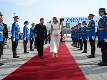 Зеленський здійснив перший візит до Сербії