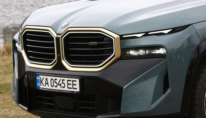 BMW за 2,3 млн грн: САП вимагає конфіскації у податківця з Дніпропетровщини