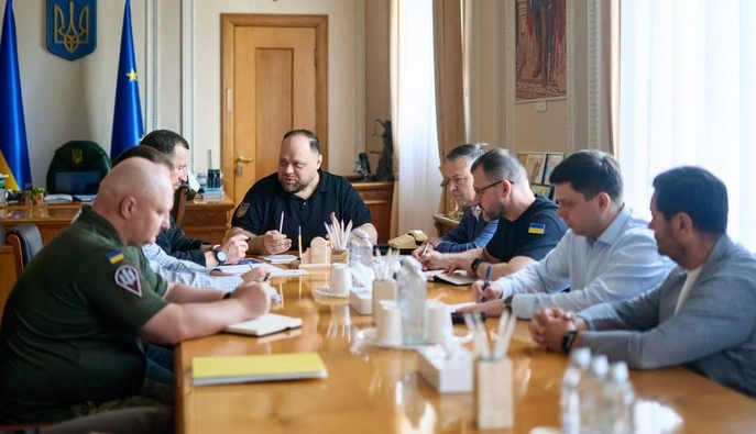 РНБО, ВРУ та Кабмін узгодили кроки для посилення фінансування армії та розвитку ОПК