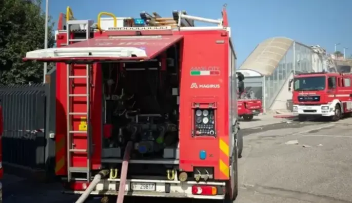 На оборонном заводе под Римом раздался взрыв и вспыхнул пожар — СМИ
