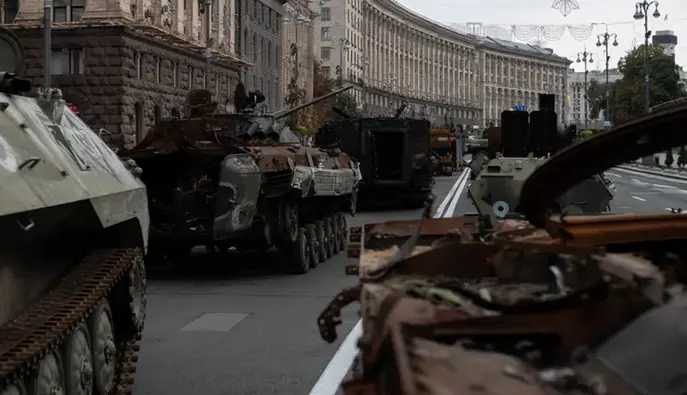 Знищені російські танки "поїдуть до Європи" - покажуть в музеях