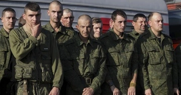 Окупанти поставили на військовий облік понад 2700 жителів Херсонщини: частину вже призвали