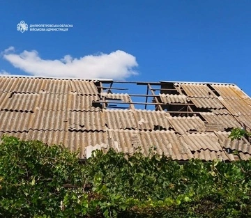 Ворог атакував п’ять районів Дніпропетровщини: 17 поранених, серед них є дитина