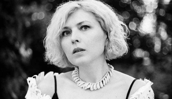 Внезапно скончалась украинская художница Дарья Алешкина, которая создавала витинанки
