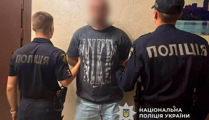 В центре Днепра произошла стрельба возле заведения: полиция задержала двух подозреваемых