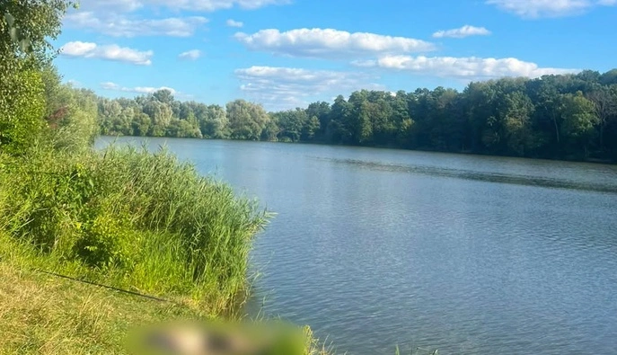В Харьковской области мужчина умер от удара током во время рыбалки