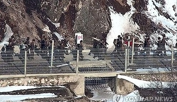 Військові КНДР перетнули лінію розмежування з Південною Кореєю: було відкрито попереджувальний вогонь — ЗМІ