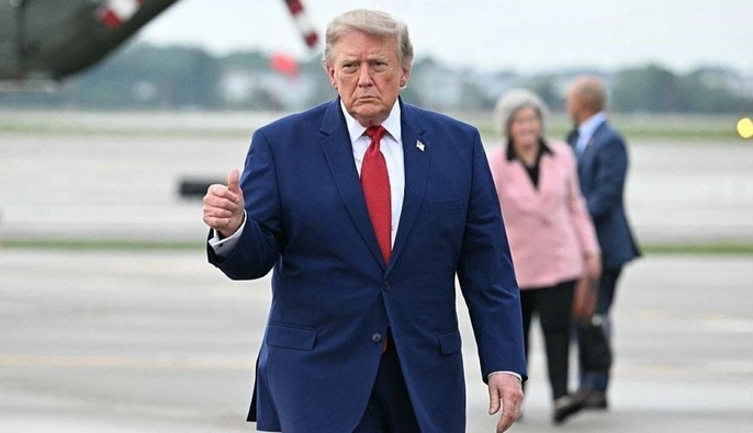 Трамп закликав Іран підняти "білий прапор" і припинити конфлікт зі США