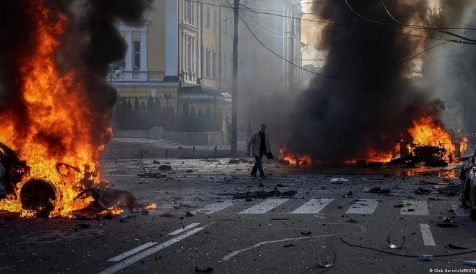 The Kyiv Independent: війна між Україною та РФ переходить у найжорсткіший формат