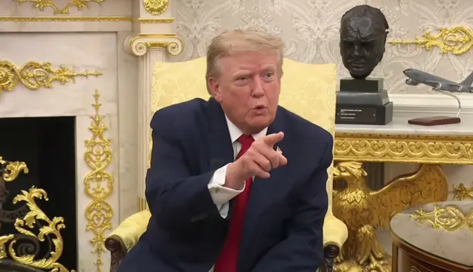«Ты фальшивая репортерша»: Трамп разозлился на журналистку CNN — Белый дом поддержал эту критику
