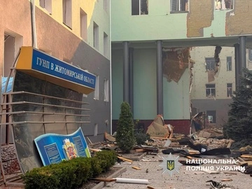 У Житомирі через атаку РФ загинули поліціянти, щонайменше 20 людей постраждали