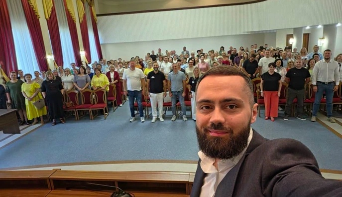 Зеленський звільнив голову Оболонської РДА – що відомо