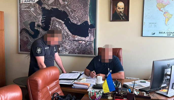 ГБР задержало чиновника Черноморского порта за вымогательство 500 тыс. грн - детали дела