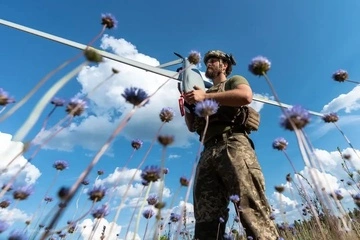 FT: Україна хоче бити по російських ракетних установках за 200 км від кордону – для чого потрібен дозвіл Маска