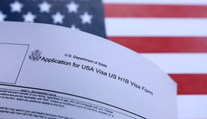 Суд в США отменил приостановку выдачи виз гражданам 75 стран