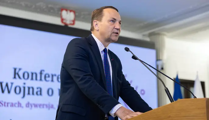 Сікорський: Польща та Україна більше ніколи не будуть російськими колоніями