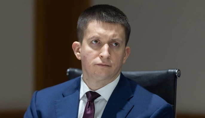 "Форест Гамп": за чиновника Офісу президента Дубовика внесли 7 млн грн застави
