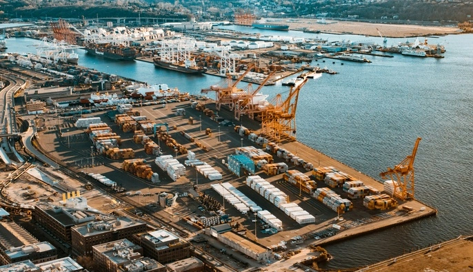 Україна втрачає до $200 млн щомісяця через закриті порти та нові обмеження ЄС у металургії - ЗМІ