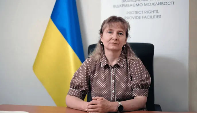 Омбудсменка призвала учебные заведения отказаться от школьных линеек 1 сентября
