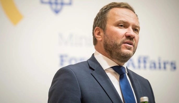 Глава МЗС Естонії закликав посилити санкції проти Росії