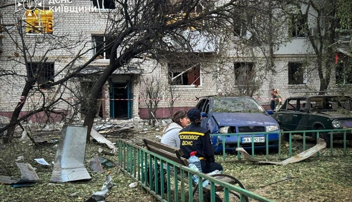 Массированная атака РФ унесла жизни 12 человек: Зеленский обратился к партнерам