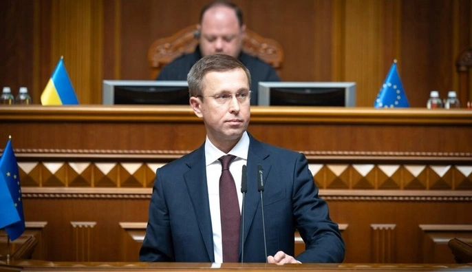 Уряд запроваджує жорстку економію бюджетних коштів