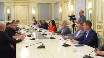 Зеленский встретился с представителями украинского бизнеса: анонсировал расширение поддержки