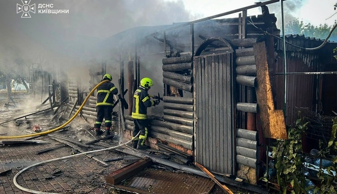 Ранкова атака на Київщину: кількість постраждалих зросла