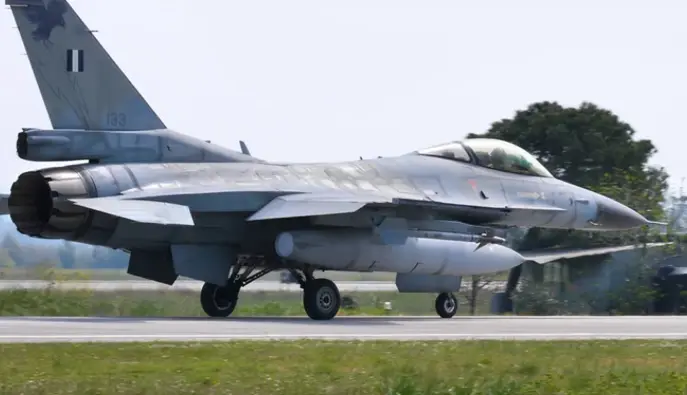 У F-16 в Украине наблюдается острый дефицит ракет: что вынуждены делать пилоты