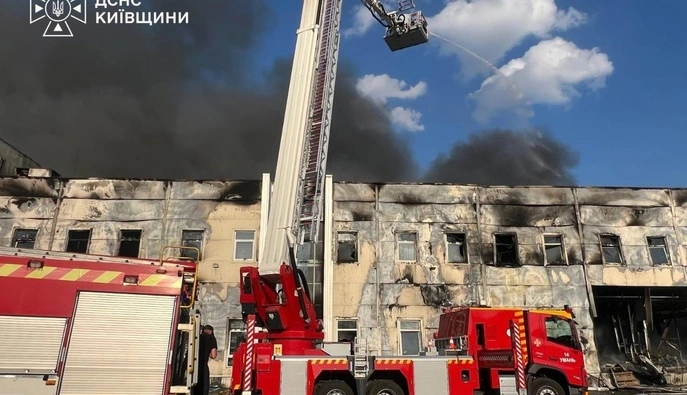 Один удар по складам может нанести ущерб в размере 5 млрд грн: где Россия больше всего бьет по инфраструктуре