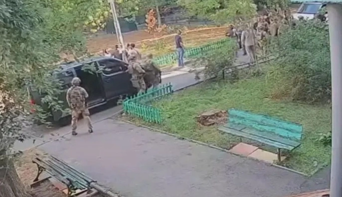 Перестрілка між СБУ та ГУР у Києві: двом учасникам повідомили про підозри
