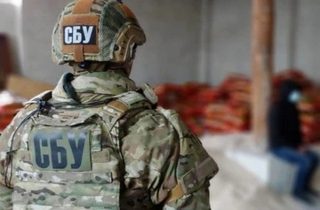 Стрілянина між СБУ та ГУР: Зеленський анонсував звільнення заступників керівників