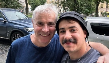 "Хапаєшся за кожну можливість": Грубич розповів про нову операцію сина, який втратив руку на фронті
