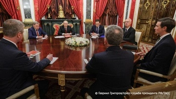 Переговори Путіна з посланцями США: що він сказав про припинення обстрілів Києва