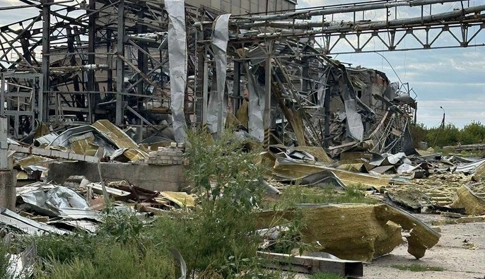 Россияне 17 раз обстреляли Донбасс за сутки: есть раненые, поврежденные дома и предприятия