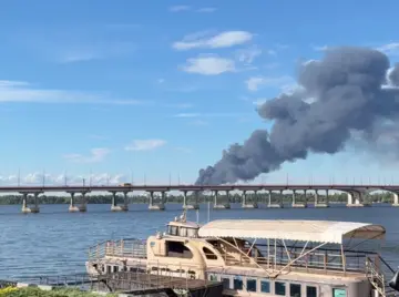 У Дніпрі пролунали вибухи: Росія атакувала місто "Бандеролями"