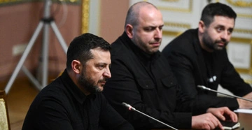 Зеленський повідомив перші деталі переговорів за участі спецпосланців США та радників E3