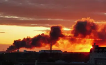 Пошкоджені будинок, підприємство та склад: РФ атакувала Київщину