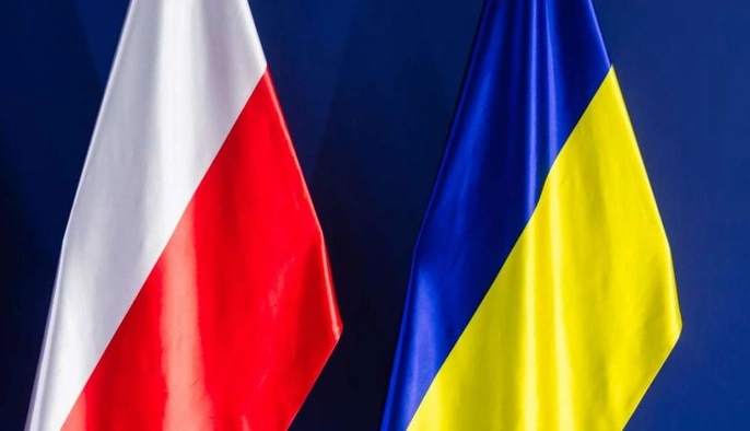 Чому Польща підтримує Україну у війні, але дедалі критичніше дивиться на її вступ до ЄС