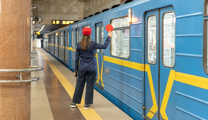 9 вересня на наземній ділянці "зеленої" лінії метро в Києві поїзди курсуватимуть у тестовому режимі
