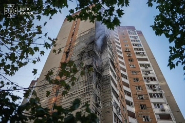 Київ атакували дрони: у багатоповерхівку в Дарницькому районі влучив БпЛА