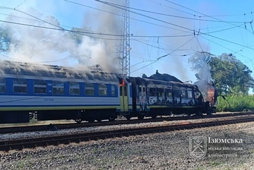 Россияне атаковали беспилотником пассажирский поезд в Харьковской области: сколько человек пострадало