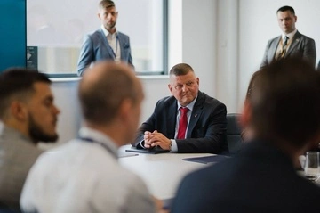 Залужний розповів, чого бракує українському ОПК для виробництва зброї майбутнього